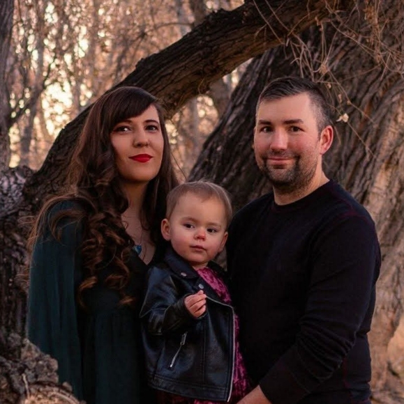 Meet your Posher, Gabriela - Picture 3 of 3